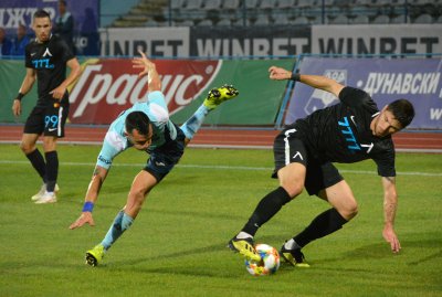 Хубчев киселее след гръмката победа на Левски