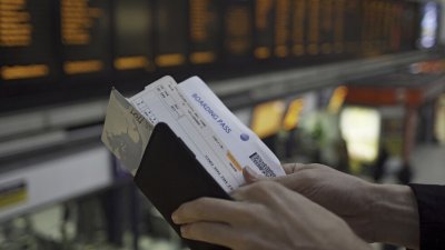 При отмяна на полет: Авиокомпаниите ще връщат бързо пари на пътниците