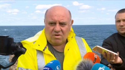Корабът взе главата на шефа на „Морска администрация“