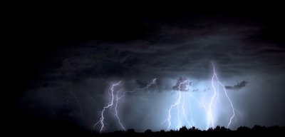 Облаци над цяла България, къде ще вали?