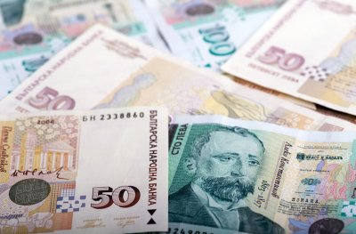 Бюджетът е на излишък от 1,071 млрд. лв.