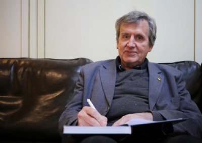 Македония бута наши паметници, за да поддържа омразата
