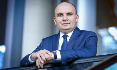 Илхан Кючюк срещу Радев: Гази конституцията