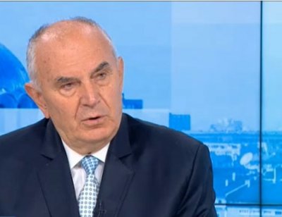 Корабът "Вера Су" не е подавал SOS, преди да заседне