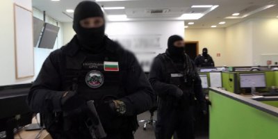 Два кол центъра са претърсени по време на мащабната акция на ГДБОП срещу финансови измами