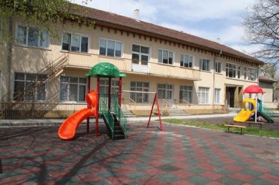 БСП скочи заради преименуването на детска градина 