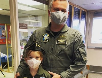 Ето го първия пилот на българските F-16