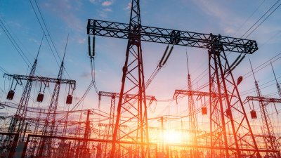 ЕК със спешни мерки заради цените на тока