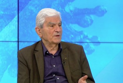 Акад. Петрунов: Ще страдаме с години заради търпимостта към антиваксърите