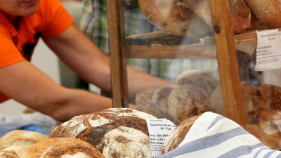 Хлябът ще поскъпне заради растящата цена на тока, транспорта и пшеницата