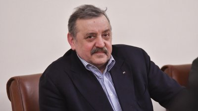 Кантарджиев влиза в журито на "България търси талант"