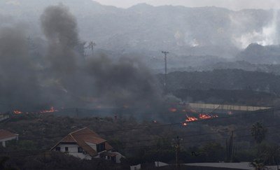 Вулканът Кумбре Виеха отмени полети на о-в Палма
