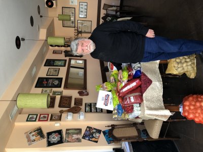 Вежди Рашидов дари храна за благотворителна кухня