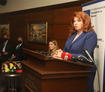 Йотова иска ЕК да помогне за укрепване на границата 
