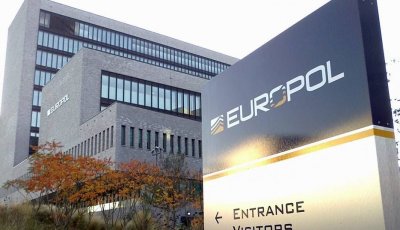 Арести от Европол в 9 страни, сред които България, за търговия в тъмната мрежа