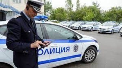 За шофьорите: Проверки за зимни гуми от утре