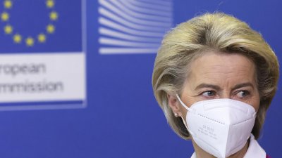 Полша ще получи пари само ако изпълни препоръките на ЕС