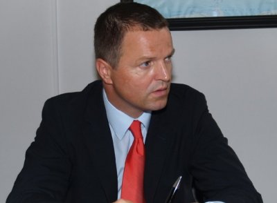 СКАНДАЛ: Министър на Бойко построи опасна за живота детска градина в "Лозенец" (ГАЛЕРИЯ)