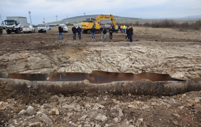 17 часа спасяват авариралия газопровод край Ветрино