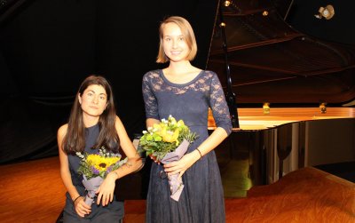 Млади български пианистки развълнуваха руската публика