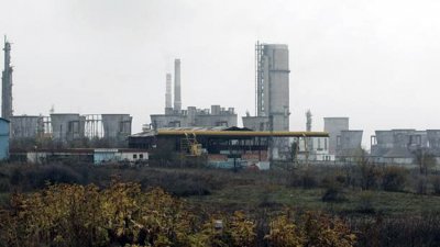 Взривяват кула на бившия торов завод "Химко"