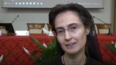 Папата издигна монахиня на висок пост във Ватикана