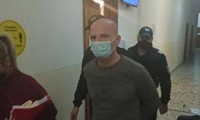 Синът на боксьора Петър Даракчиев преби сестра си