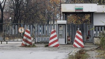 Празните поделения - най-големият проблем пред армията