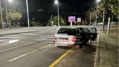 Петима мигранти с едно дете задържани след гонка с полицията
