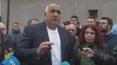 Борисов за допълнителните машини за вота: Хванахме ги по боксерки 