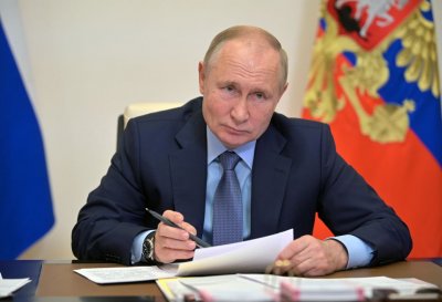 Русия с нов рекорд по заразени въпреки отпуската от Путин