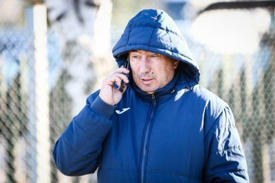 Мъри призна: Чувам се редовно със Стойчо Младенов