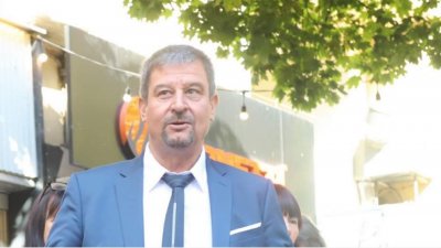 Договаря се допълнително възнаграждение за учителите, тестващи деца