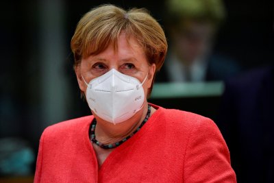 Меркел: Ситуацията с вируса в Германия е драматична