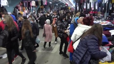 Хиляди български туристи харчат като луди в Одрин