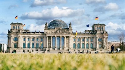 Германските партии ще представят споразумение за правителство