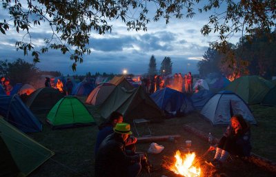 Дете умря при пожар в лагер в Русия