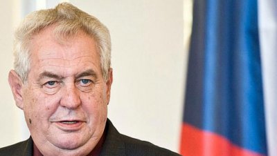 Чешкият президент отново влезе в болница