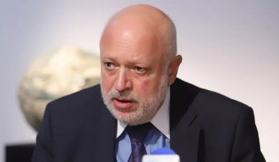 Проф. Велислав Минеков с важна среща в Париж