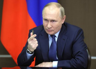 Путин даде на правителството седмица за действие срещу Омикрон