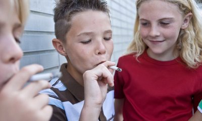 В Русия: Арест за родителите на деца пушачи