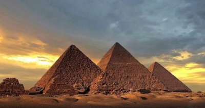 Защо древните египетски фараони спират да строят пирамиди?