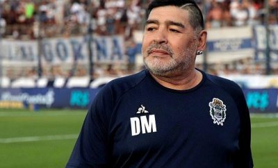 Арестуваха мъж за откраднат часовник на Марадона