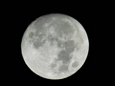„Студената Луна” изгрява днес в 16,14 ч.