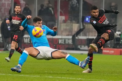 Ранен гол и ВАР потопиха Милан