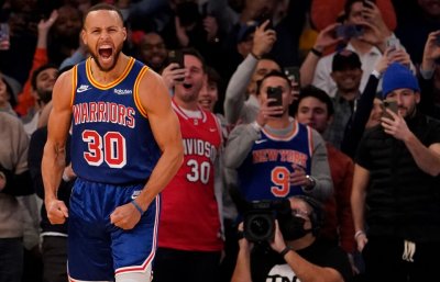 Стеф Къри влезе в историята 