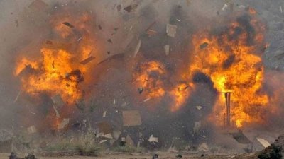 Камикадзе се взриви на входа на транспортната служба в Кабул