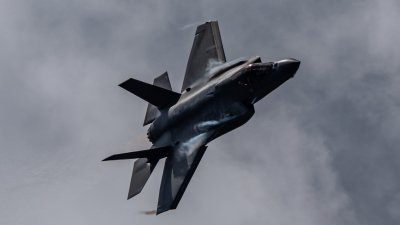 САЩ възобновиха диалога с Гърция за F-35