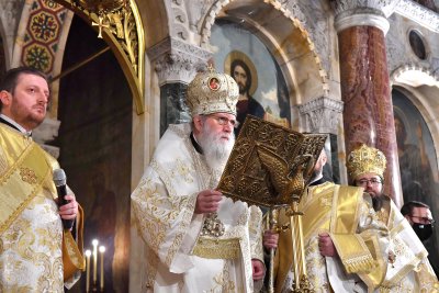 Патриарх Неофит: Нека показваме християнската любов с делата си