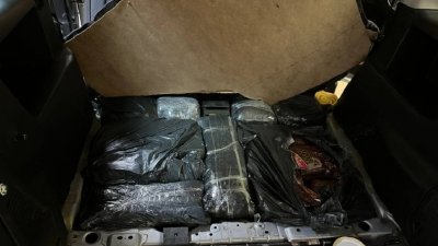 Хванаха 132 кг тютюн за наргиле на МП „Калотина“